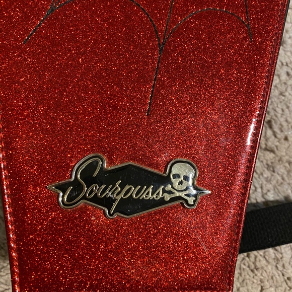 Sourpuss Red Coffin Shimmering Spiderweb Handbag No Inner Lining - Picture 4 of 6